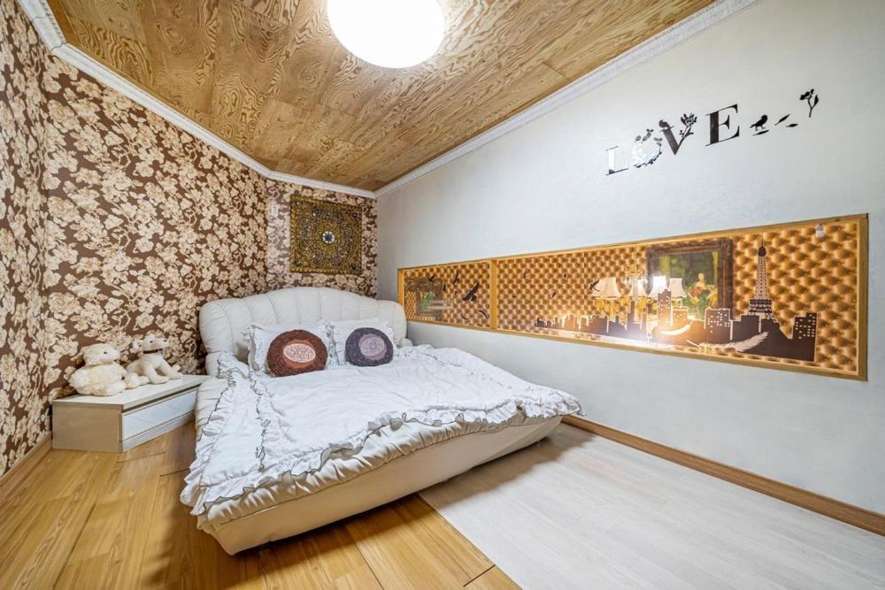 Lala Land Pet Friendly Pension Gyeongju Eksteriør bilde